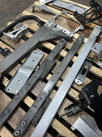 10-15 Ferrari 458 Italia Miscellaneous Brackets Mounts