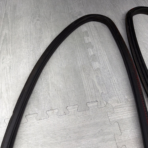 01-06 BMW E46 M3 Rear Vent Quarter Glass Window Seal Gasket Weatherstrip Set OEM