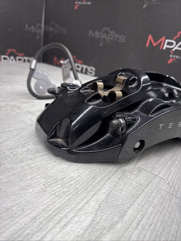 21-24 TESLA MODEL S FRONT LEFT DRIVER SIDE BRAKE CALIPER OEM 1420621