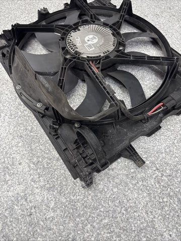 15-20 OEM BMW F80 F82 F83 M3 M4 Electric Radiator Cooling Fan w/Shroud