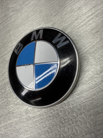 88-13 BMW E30 E36 E46 E90 E92 E93 M3 HOOD EMBLEM LOGO BADGE OEM 8132375