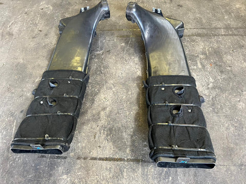 15-20 Ferrari 488 Spider Left & Right Flank Vents Extraction Ducts 88352500