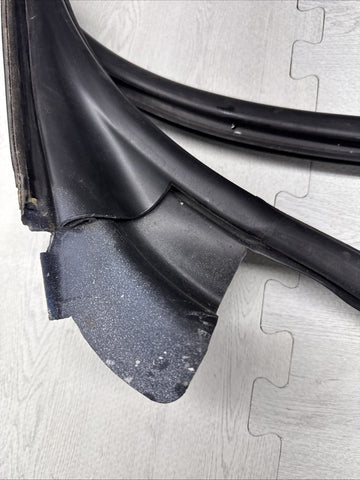 BMW E46 M3 01-06 Right Passenger Side Door Weather Strip Seal Black OEM