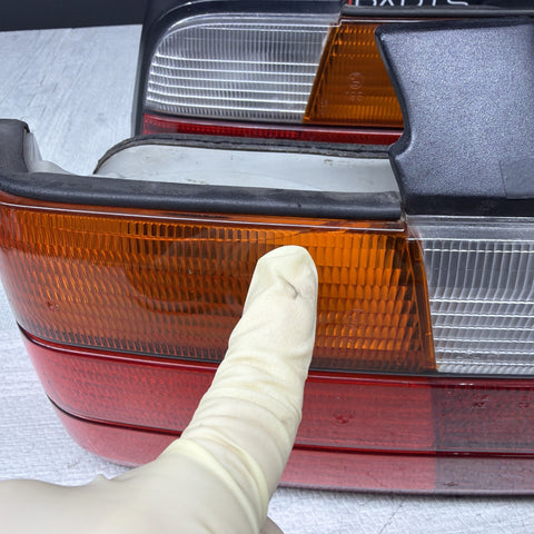 BMW 3 Series E36 M3 94-99 4dr Sedan Rear Amber Tail Lights Lamps Set OEM *Notes*