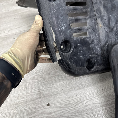 BMW E39 M5 Left Right Front Bumper Plastic M Bumper Splash Pork Chops *Notes*