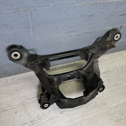 01-06 BMW E46 M3 REAR SUSPENSION SUBFRAME AXLE CARRIER CRADLE