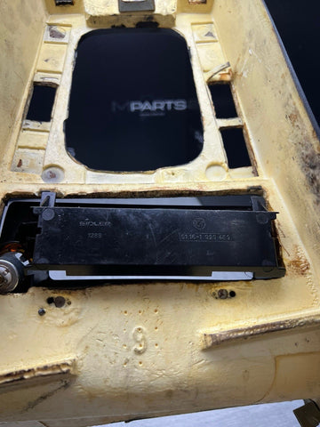 87-91 BMW E30 318 325 M3 FRONT CENTER CONSOLE PANEL BLACK OEM