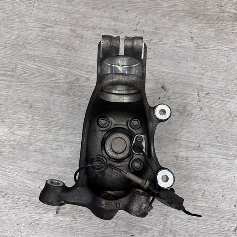 15-20 OEM BMW F80 F82 F83 M3 M4 Front Right Hub Spindle Knuckle Wheel Bearing