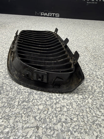 08-13 BMW E90 E92 E93 M3 Front Kidney Grille Right Passenger Black