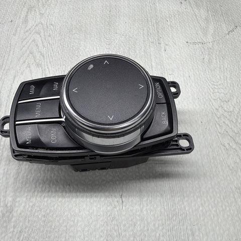18-20 BMW F30 F80 F82 F83 M3 M4 NAVIGATION IDRIVE CONTROLLER 9490069 *Scratch*
