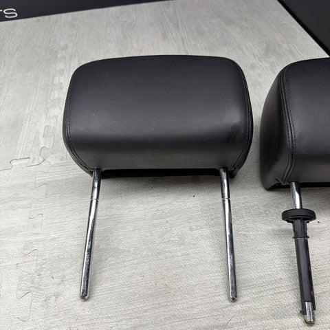 2001-2006 BMW E46 M3 Convertible Black Rear Headrests Head Rests Pair  *Notes*