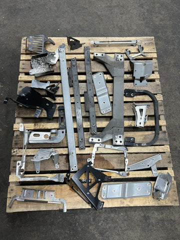 10-15 Ferrari 458 Italia Miscellaneous Brackets Mounts