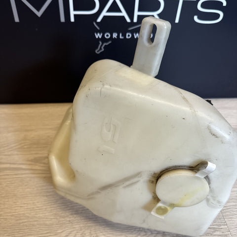 92-99 BMW E36 Z3,320,328 WINDSHIELD WASHER FLUID TANK RESERVOIR 5L