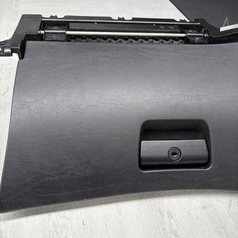 01-06 BMW E46 M3 330 328 323 Coupe Black Storage Glove Box Glovebox *Broken Tabs