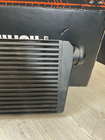 Mishimoto Universal Intercooler M-Line, Black