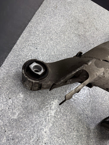 2000-2003 BMW E39 M5 Rear Axle Subframe Crossmember Carrier Cradle OEM