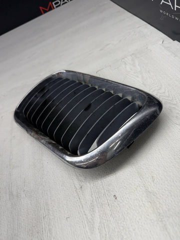 BMW 97-99 E36 M3 Front Kidney Grille Grill Chrome OEM Left Driver