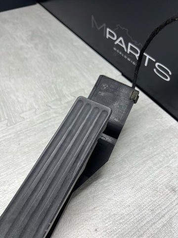 BMW E46 E38 E39 3/5 Series X5 M3 Z8 Manual Gas Accelerator Throttle Pedal OEM