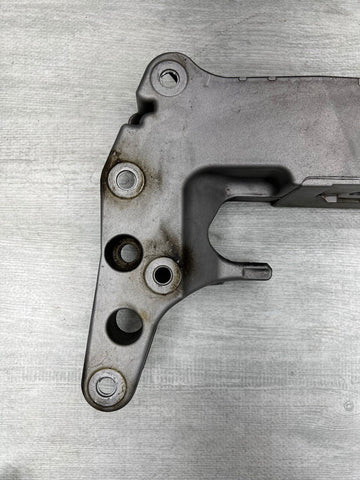 21-26 BMW G80 G82 G83 M3 M4 TRANSMISSION CROSSMEMBER BRACKET MOUNT 2231808942101