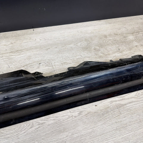 BMW E46 M3 01-06 RIGHT PASSENGER SIDE SKIRT ROCKER PANEL MOLDING CARBON BLACK