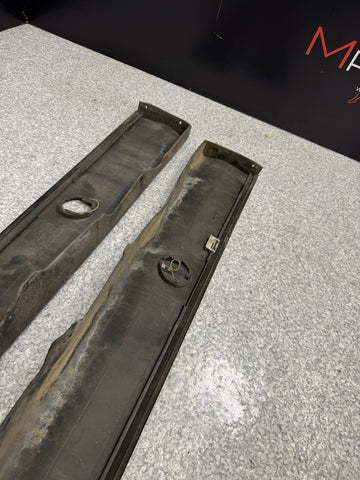 BMW E36 M3 95-99 SEDAN ROCKER PANEL MOLDING SIDE SKIRTS LEFT RIGHT PAIR