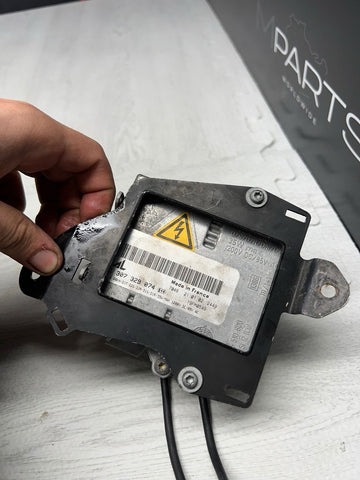 02-06 BMW E46 M3 ORIGINAL Left Driver Side Bi Xenon Headlight