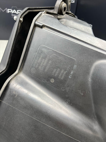 08-13 OEM BMW E90 E92 E93 M3 Engine S65 Airbox Air Intake Box