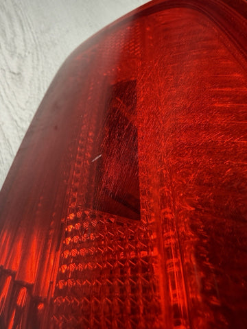 2007-2010 BMW E92 328I 335I M3 REAR RIGHT INNER TAIL LIGHT ASSEMBLY OEM 7162300