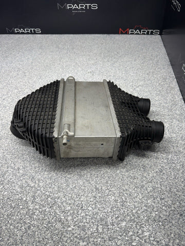 15-21 BMW S55 F80 F82 F87 F83 M4 M3 M2 TOP MOUNT INTERCOOLER AIR COOLER OEM