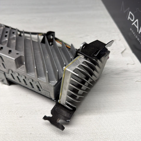 OEM BMW F80 F82 F83 M3 M4 15-20 Top-Hifi Harman Becker Amplifier AMP 9343815