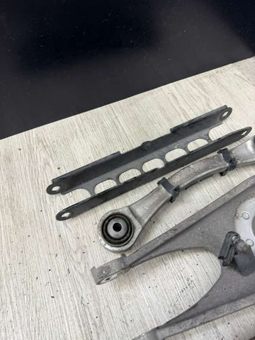 08-13 BMW E90 E92 E93 M3 Rear Left Driver Side Control Arm Set OEM