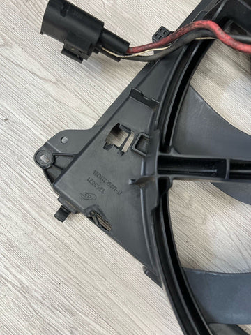 08-13 OEM BMW E90 E92 E93 M3 S65 Radiator Cooling Auxiliary Electric Fan *Cracks