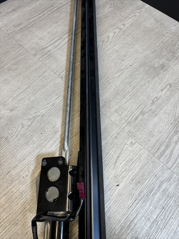 OEM Genuine BMW 06-10 E60 E63 M5 M6 Rear Sun Shade 7027096