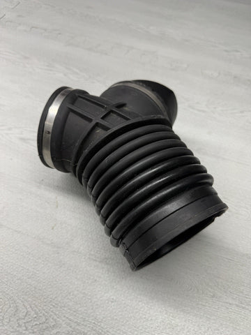 19-24 BMW M240 M340 Z4 TOYOTA SUPRA Air Intake Tube Duct/Pipe - 72422774 OEM