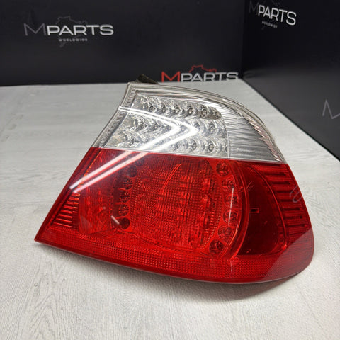 01-06 E46 BMW 330 M3 CONVERTIBLE REAR LED TAIL LIGHT RIGHT 6937454 *Notes*