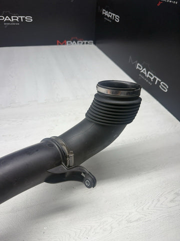 BMW F80 F82 F83 F87 S55 M2 M3 M4 Air Intake Tube Duct Pipe 7846272