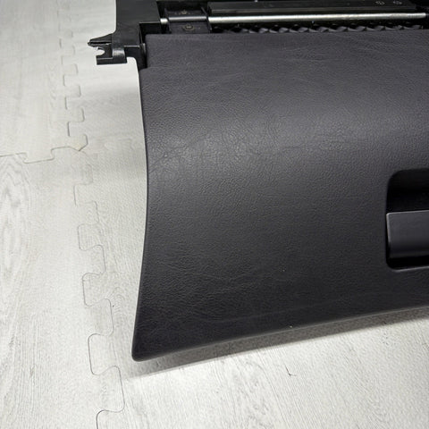 01-06 BMW E46 M3 330 328 323 Coupe BLACK DASH STORAGE GLOVE BOX Glovebox