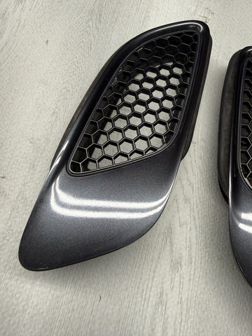 08-13 BMW E90 E92 E93 M3 Hood Scoops Space Pair 8042978 Sophistc Grey