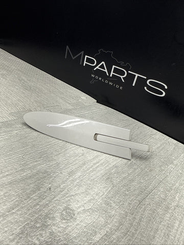 07-16 BMW E93 M3 F33 OEM M4 CONVERTIBLE ROOF TOP HINGE COVER RIGHT WHITE 7159178