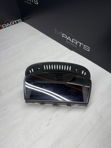 06-10 BMW E90 E92 E93 E60 E63 E64 Navi Screen Display Monitor 8.8" OEM 9193745