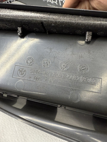 2001-2006 BMW E46 325 330 M3 Coupe Center Console Black Armrest Optioned