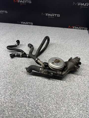15-20 BMW F80 F82 F83 M3 M4 S55 WATER PUMP THERMOSTAT HOUSING