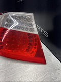 01-06 E46 BMW 330 M3 CONVERTIBLE REAR LED TAIL LIGHT DRIVER 6937453 *Notes*