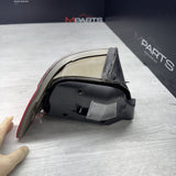 BMW E46 325 330 M3 CONVERTIBLE LED TAIL LIGHT RIGHT PASSENGER *Notes*