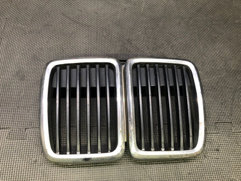 BMW E30 318 323 325 328 Chrome Front Kidney Grilles OEM