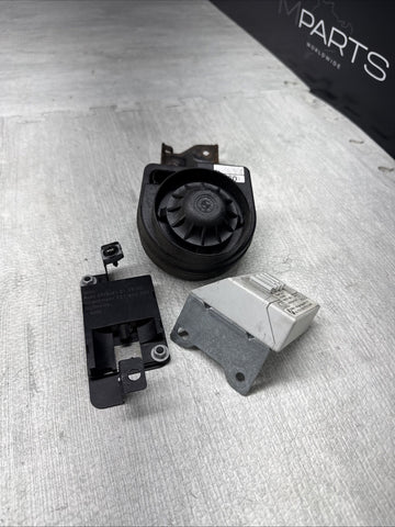 01-06 US BMW E46 M3 3 SERIES Convertible ALARM SIREN KIT SET OEM 8383153 *Notes*