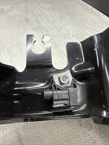 20-24 BMW 840 850 F91 F92 F93 G16 M8 RIGHT SUPPORT BRACKET + HORN + CRASH *BENT
