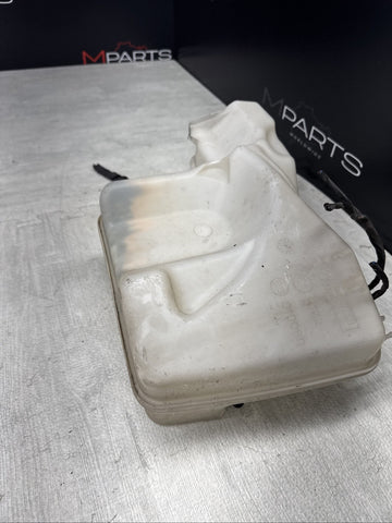 BMW 650I E63 E60 M6 M5 OEM 06-10 WINDSHIELD WASHER FLUID RESERVOIR BOTTLE TANK