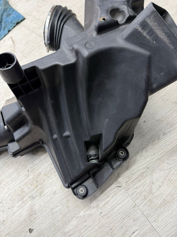 08-13 OEM BMW E90 E92 E93 M3 Engine S65 Airbox Air Intake Cleaner Muffler