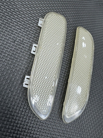 Front Bumper Clear Side Marker Reflectors 01-06 BMW E46 M3 Pair